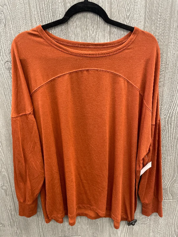 Athletic Top Long Sleeve Crewneck By Old Navy In Brown, Size: L