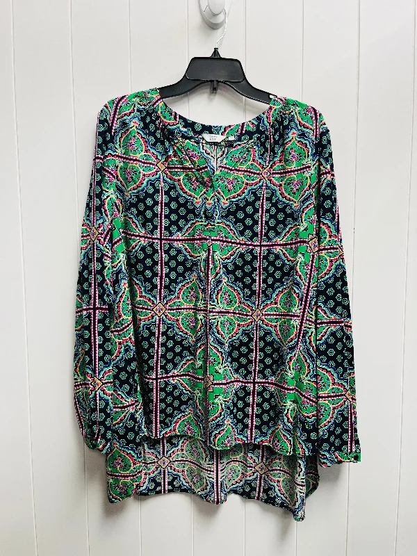 Top Long Sleeve By Crown And Ivy In Green, Size: Xxl