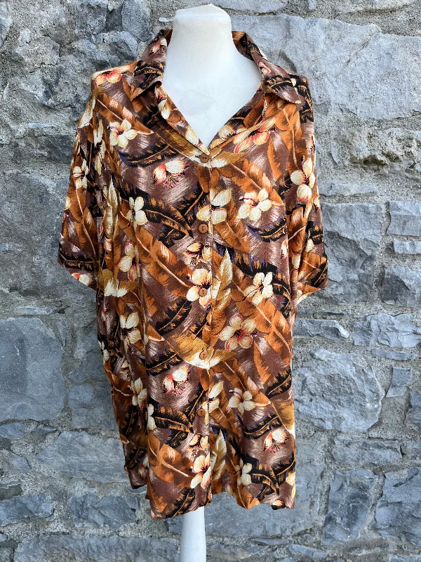 Brown floral shirt XL